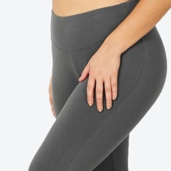 CHARCOAL  WO Pockets Plus Size Wide Waistband Full-Leggings - Picture 3 of 5